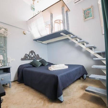 オストゥーニ Il Principe Viendalmare Bed & Breakfast エクステリア 写真