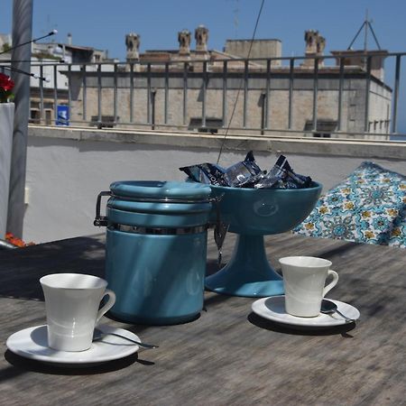 オストゥーニ Il Principe Viendalmare Bed & Breakfast エクステリア 写真