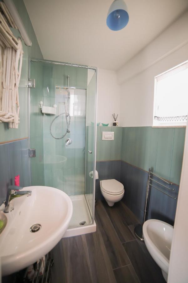 オストゥーニ Il Principe Viendalmare Bed & Breakfast エクステリア 写真